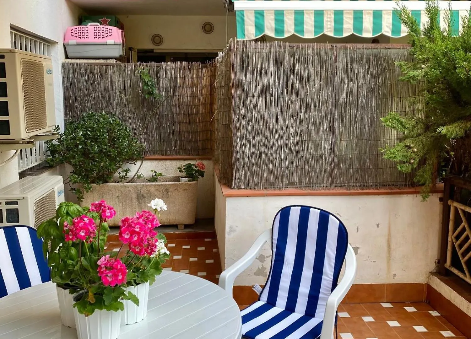 Mediterranean Escape Barcelona Apartment